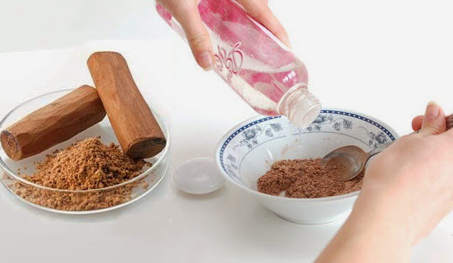 Sandalwood-Remedy-for-Open-Pores